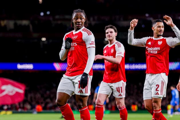 LONDON, ENGLAND - MARCH 17: Eberechi Eze of Arsenal celebrates after scoring his teams first goal during the UEFA Champions League 2025 26 Round of 16 Second Leg match between Arsenal FC and Bayer 04 Leverkusen at Arsenal Stadium on March 17, 2026 in London, England.  Copyright: xRenexNijhuis MBxMediax