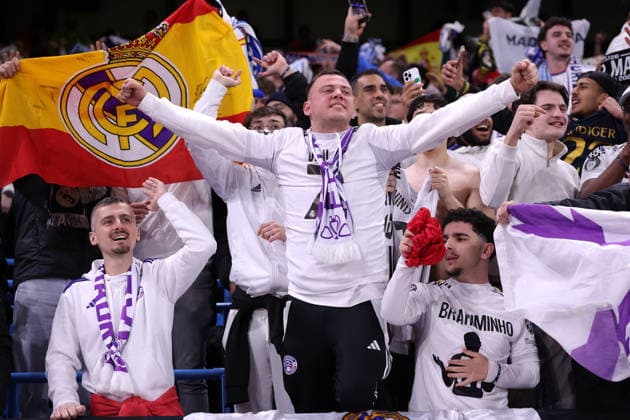 Manchester City v Real Madrid - UEFA Champions League MANCHESTER, UNITED KINGDOM - MARCH 17: Fans of Real Madrid celebrate victory following the UEFA Champions League Round of 16 Second Leg match between Manchester City and Real Madrid CF at City of Manchester Stadium on March 17, 2026 in Manchester, United Kingdom. Alex Livesey Anadolu Manchester United, ManU Kingdom. Editorial use only. Please get in touch for any other usage.  Copyright: x2026xAnadoluxAlexxLiveseyx