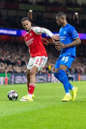 Arsenal v Bayer Leverkusen, Champions League Arsenal defender Gabriel Magalhaes (6) and Bayer Leverkusen forward Christian Kofane (35) during the Champions League match between Arsenal and Bayer Leverkusen at the Emirates Stadium, London, UK on 17 March 2026. London Emirates Stadium Greater London UK Editorial use only , Copyright: xToyinxOshodix PSI-23909-0092