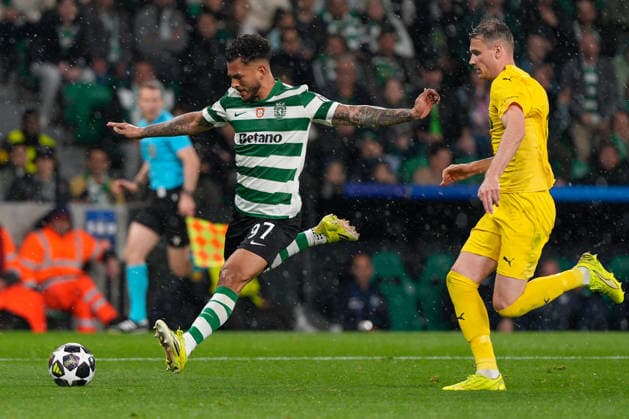March 17, 2026, Lisbon, Portugal: Luis Suarez of Sporting CP (L) and Jostein Gundersen of FK Bodo Glimt (R) in action during UEFA Champions League 2025 26 round of 16 2nd leg between Sporting CP and FK Bodo Glimt at Estadio Jose Alvalade..Final score: Sporting CP 5:0 FK Bodo Glimt Lisbon Portugal - ZUMAs197 20260317_aaa_s197_288 Copyright: xBrunoxdexCarvalhox