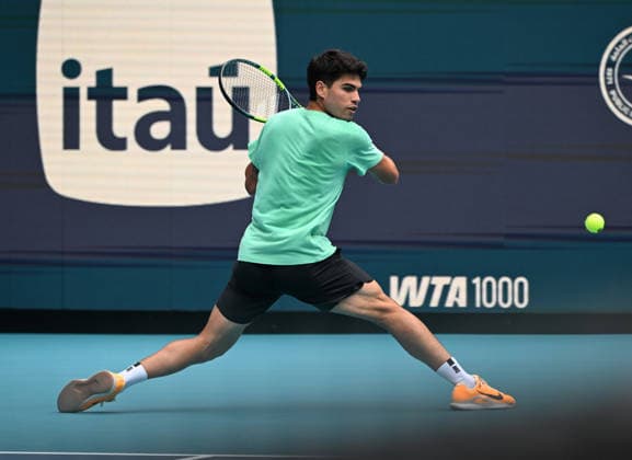 MIAMI GARDENS FL - MARCH 17: Carlos Alcaraz is seen on the practice court at The Miami Open held at Hard Rock Stadium on March 17, 2026 in Miami Gardens, Florida Copyright: xmpi04 MediaPunchx
