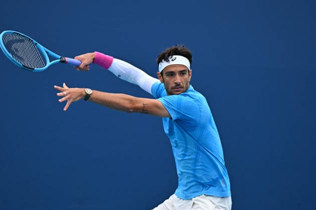 Itau Miami Open Lorenzo Musetti (ITA) during practice at the Tau Miami Open in Miami , USA, on March 17, 2026. Photo by Corinne Dubreuil ABACAPRESS.COM Miami United States  Copyright: xDubreuilxCorinne ABACAx