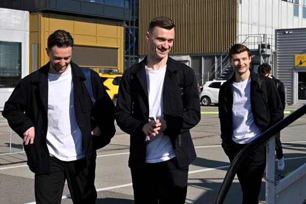 Freiburg v KRC Genk - UEFA Europa League Media Activities 18 03 2026 MAASTRICHT, BELGIUM - MARCH 18 : Heynen Bryan midfielder of KRC Genk pictured at the Maastricht Aachen airport before departure for the UEFA Europa League 2025 26 round of 16 match second leg between Freiburg and KRC Genk on March 18, 2026 in Maastricht, Belgium, 18 03 2026 Maastricht Belgium  Copyright: xDhax