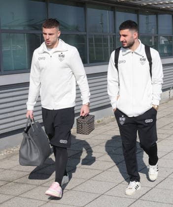Stuttgart , Departure VfB Stuttgart for the Europa League match in Porto , from left Ermedin Demirovic Deniz Undav