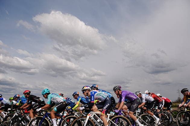 The pack riders during the men s elite one-day Milano-Torino cycling race from Rho to Superga, Italy, Wednesday, March 18, 2026. - Cycling.  Copyright: xMarcoxAlpozzi LaPressex