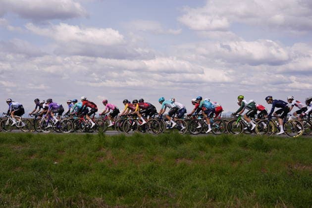 The race during the men s elite one-day Milano-Torino cycling race from Rho to Superga, Italy, Wednesday, March 18, 2026. - Cycling.  Copyright: xFabioxFerrari LaPressex