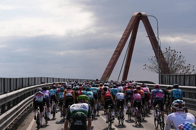 The race during the men s elite one-day Milano-Torino cycling race from Rho to Superga, Italy, Wednesday, March 18, 2026. - Cycling.  Copyright: xMarcoxAlpozzi LaPressex
