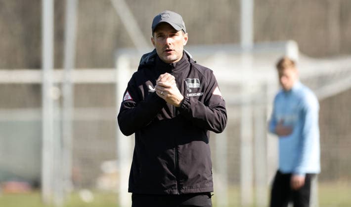 Coach Stefan Leitl Action Upper Body Sport Football Soccer Soccer Season 2025 2026 2 Bundesliga Men DFL 18 03 2026 Training Hertha BSC Berlin DFL regulations prohibit any use of photographs as image sequences and or quasi video