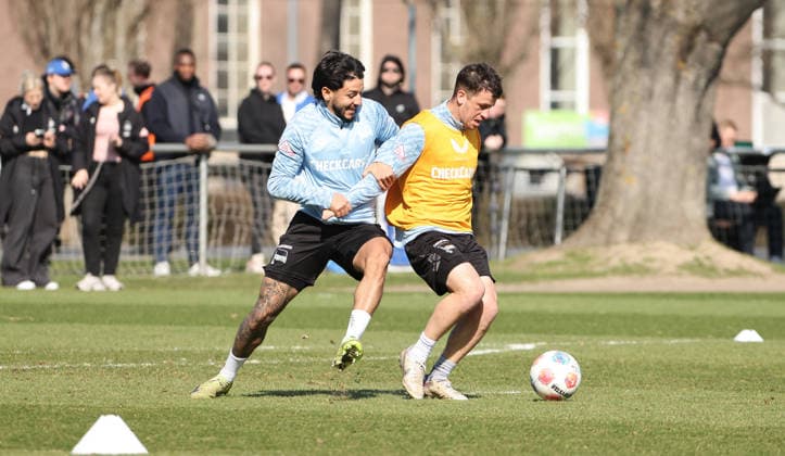 Kevin Sessa, Diego Demme duel Match scene Action Sport Football Soccer Season 2025 2026 2 Bundesliga Men DFL 18 03 2026 Training Hertha BSC Berlin DFL regulations prohibit any use of photographs as image sequences and or quasi video