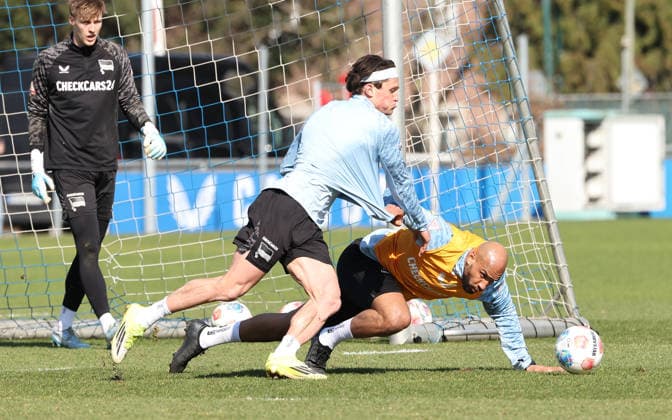 Fabian Reese, John Anthony Brooks duel Match scene Action Sport Football Soccer Season 2025 2026 2 Bundesliga Men DFL 18 03 2026 Training Hertha BSC Berlin DFL regulations prohibit any use of photographs as image sequences and or quasi video