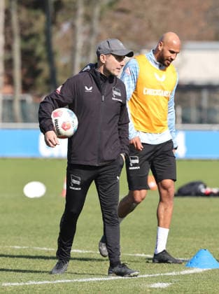 Coach Stefan Leitl, John Anthony Brooks Sport Football Soccer Season 2025 2026 2 Bundesliga Men DFL 18 03 2026 Training Hertha BSC Berlin DFL regulations prohibit any use of photographs as image sequences and or quasi video