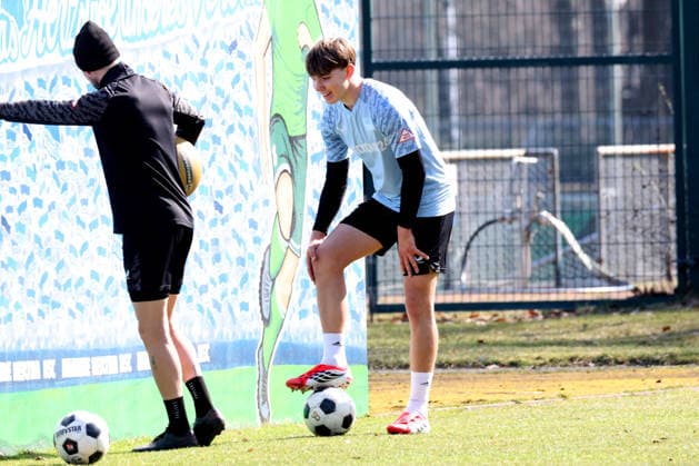 DEU, DFL, 2 FBL Hertha BSC, Training, 18 03 2026, Sportforum, Berlin, DEU, DFL, 2 FBL Hertha BSC, Training, im Bild Kennet Eichhorn Hertha BSC Berlin 23 , DFL regulations prohibit any use of Photographs as image sequences and or quasi video nordphotoxGmbHx xEngler nph00076