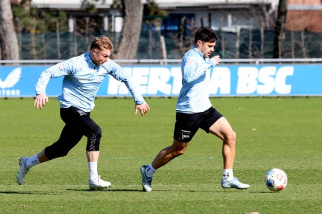 DEU, DFL, 2 FBL Hertha BSC, Training, 18 03 2026, Sportforum, Berlin, DEU, DFL, 2 FBL Hertha BSC, Training, im Bild Julian Eitschberger Hertha BSC Berlin 2 , Josip Brekalo Hertha BSC Berlin 7 DFL regulations prohibit any use of Photographs as image sequences and or quasi video nordphotoxGmbHx xEngler nph00076