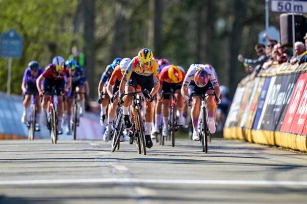 Belgian Lotte Kopecky (C) sprints to the finish to win the Nokere Koerse one day cycling race for women elite, 133,3km from Deinze to Nokere, Kruisem on Wednesday 18 March 2026. DAVIDxPINTENS  x167992183x