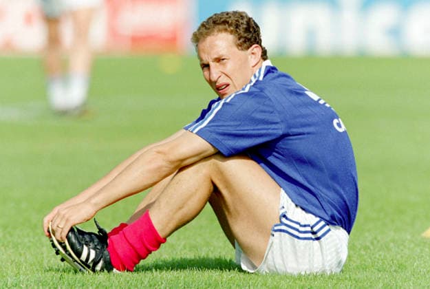 920608 Football, UEFA EURO, EM, Europameisterschaft,Fussball 1992 in Sweden, Group 1, France, preview, training and media event: France™s Jean-Pierre Papin. Photo: BILDBYRAN M026_18 M026_18 scanx fotboll em em92 em 92 em 1992 em1992 frankrike france förhands preview training träning press event bbeng dia group 1 football soccer sverige sweden euro uefa euro 1992 euro1992 euro92 920608 european championships europamästerskap stockholm *** 920608 Football, Uefa EURO 1992 in Sweden, Group 1, France, preview, training and media event France™s Jean Pierre Papin Photo BILDBYRAN M026 18 M026 18 scanx fotboll em em92 em 92 em 1992 em1992 frankrike france förhands preview training träning press event bbeng dia group 1 football soccer sverige sweden euro uefa euro 1992 euro1992 euro92 920608 european championships europamästerskap stockholm  Copyright: BILDBYRAN BB920608BB035