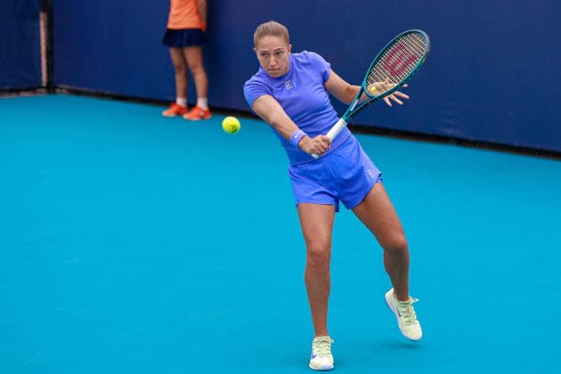 MIAMI GARDENS, FL - MARCH 17: Diane Parry (FRA) in action during a Women™s Singles qualifying 2nd round match against Elvina Kalieva (USA) at the Miami Open on March 17, 2026, at Hard Rock Stadium in Miami Gardens, Florida,(Photo by Chris Arjoon Icon Sportswire) TENNIS: MAR 17 Miami Open EDITORIAL USE ONLY Icon2603170010039