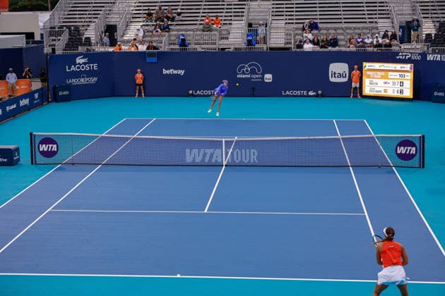 MIAMI GARDENS, FL - MARCH 17: Katie Boulter (GB) serves the ball during a Women™s Singles qualifying 2nd round match against Jessica Bouzas Maneiro (ESP) at the Miami Open on March 17, 2026, at Hard Rock Stadium in Miami Gardens, Florida,(Photo by Chris Arjoon Icon Sportswire) TENNIS: MAR 17 Miami Open EDITORIAL USE ONLY Icon2603170010095