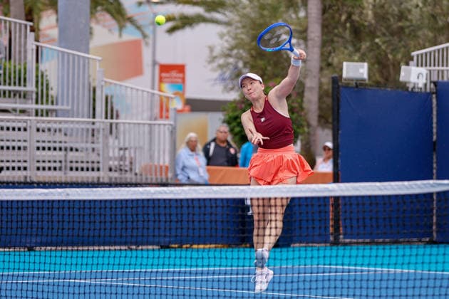 MIAMI GARDENS, FL - MARCH 17: Lulu Sun (NZ) in action during a Women™s Singles qualifying 2nd round match against Donna Vekic (CRO) at the Miami Open on March 17, 2026, at Hard Rock Stadium in Miami Gardens, Florida,(Photo by Chris Arjoon Icon Sportswire) TENNIS: MAR 17 Miami Open EDITORIAL USE ONLY Icon2603170010010