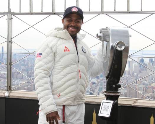 Milano Cortina 2026, Bob, Bryan Sosoo visits the Empire State Building in New York