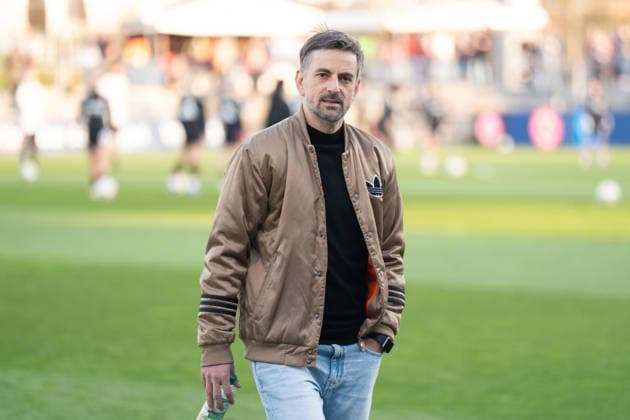 18 03 2026, xhfmx, Fußball Google Pixel Frauen Bundesliga, Eintracht Frankfurt TSG Hoffenheim Niko Arnautis Trainer Eintracht Frankfurt Frauen DFL DFB REGULATIONS PROHIBIT ANY USE OF PHOTOGRAPHS as IMAGE SEQUENCES and or QUASI VIDEO Frankfurt am Main