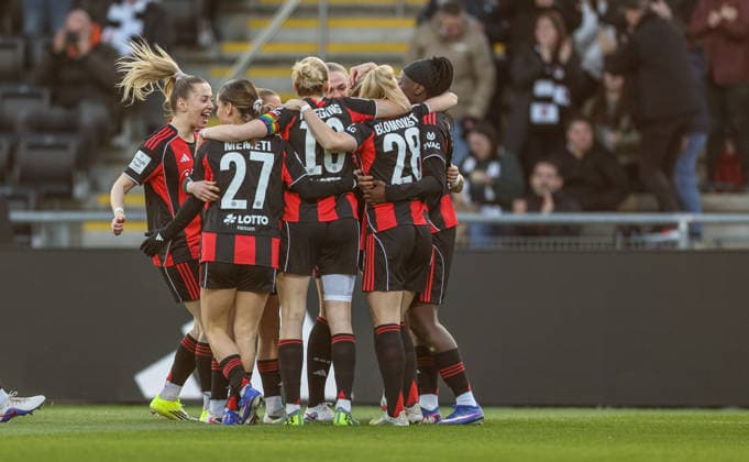 GER, Frankfurt, Eintracht Frankfurt vs TSG Hoffenheim, Google Pixel Bundesliga, Football, DFB, Season 2025 2026, Stadion am Brentanobad, 15 Matchday in picture Rebecka Blomqvist Eintracht Frankfurt Women 28 scores the 1 0, Goal, Cheers and joy, Emotions, Nina Lührsen Eintracht Frankfurt Women 11 DFB DFL REGULATIONS PROHIBIT ANY USE OF PHOTOGRAPHS AS IMAGE SEQUENCES AND OR QUASI VIDEO, 18 03 2026 Copyright: HMBxMedia HendrikxHamelau