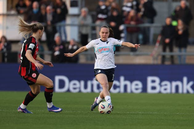FBL Womens Bundesliga Eintracht Frankfurt and TSG Hoffenheim Nadine Andrina Riesen Eintracht Frankfurt , Marie Steiner TSG Hoffenheim in action, with the ball during the Google Pixel Womens Bundesliga match between Eintracht Frankfurt and TSG Hoffenheim on March 18, 2026, at Stadion am Brentanobad in Frankfurt am Main, Germany Copyright: JoaquimxFerreira