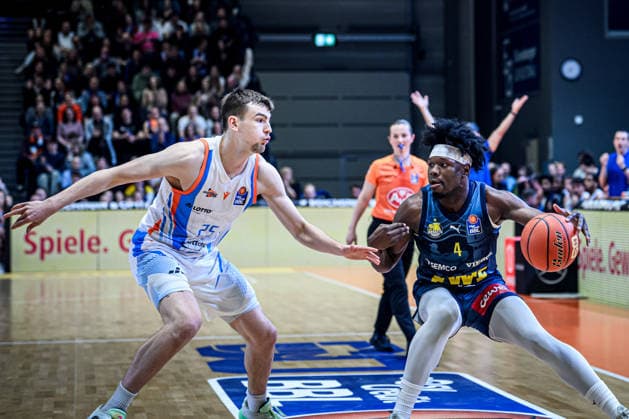 Basketball, BBL, Science City Jena - EWE Baskets Oldenburg