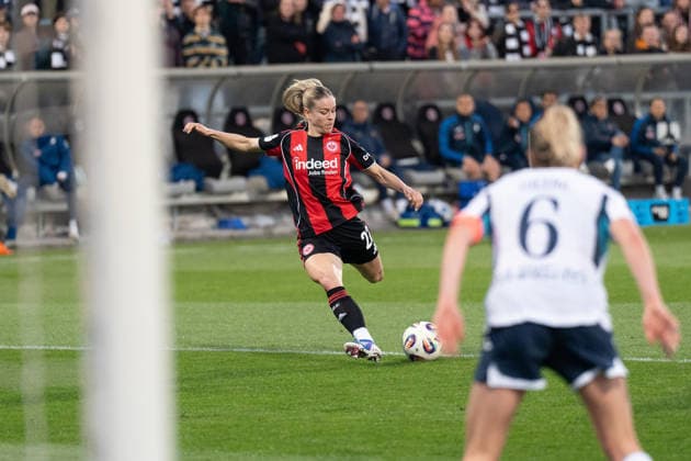 18 03 2026, xhfmx, Soccer Google Pixel Women Bundesliga, Eintracht Frankfurt TSG Hoffenheim Nadine Riesen Eintracht Frankfurt Women DFL DFB REGULATIONS PROHIBIT ANY USE OF PHOTOGRAPHS as IMAGE SEQUENCES and or QUASI VIDEO Frankfurt am Main