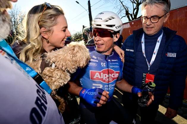 Danilith Nokere Koerse 2026 Cycling Race NOKERE, BELGIUM - MARCH 18 : Philipsen Jasper (BEL) of Alpecin Premier Tech with his girlfriend Melanie and dog Lulu during the 79th edition of Danilith Nokere Koerse an UCI ProSeries 1.Pro one day cycling road race for Men Elite of km with start in Deinze and finish in Nokere on March 18, 2026 in Nokere, Belgium, 18 03 2026 ( Motordriver Danilith Nokere Koerse Cycling Race - Nokere Belgium  Copyright: xJanxDexMeuleneirx