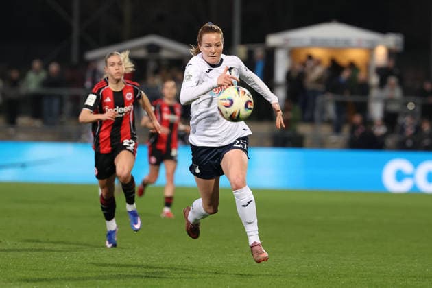 FBL Womens Bundesliga Eintracht Frankfurt and TSG Hoffenheim Nikee van Dijk TSG Hoffenheim in action, with the ball during the Google Pixel Womens Bundesliga match between Eintracht Frankfurt and TSG Hoffenheim on March 18, 2026, at Stadion am Brentanobad in Frankfurt am Main, Germany Copyright: JoaquimxFerreira