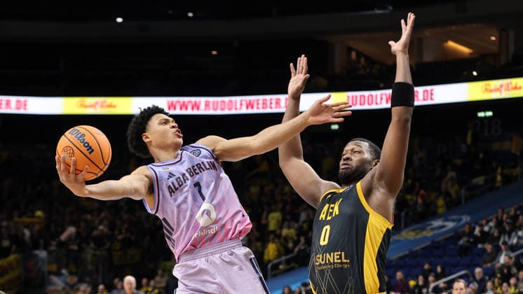 Jack Kayil, Rai Quan Gray duel Match scene Action Sport Basketball Champions League CL Men Season 2025 2026 18 03 2026 ALBA Berlin vs AEK BC Athens