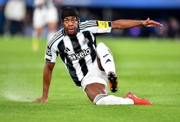 FC Barcelona, Barca v Newcastle United, UEFA Champions League, Football, Camp Nou, Barcelona, SP - 18 Mar 2026 Anthony Elanga of Newcastle United scores his teams first goal making the score 1-1. Barcelona Camp Nou Barcelona SP, UK NEWSPAPERS OUT Copyright: xMarkxEnfieldx