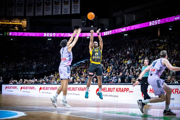 Basketball Berlin 18 03 2026 FIBA Champions League Round Of 16 Alba Berlin AEK Athens Frank Bartley AEK Athens, No 24