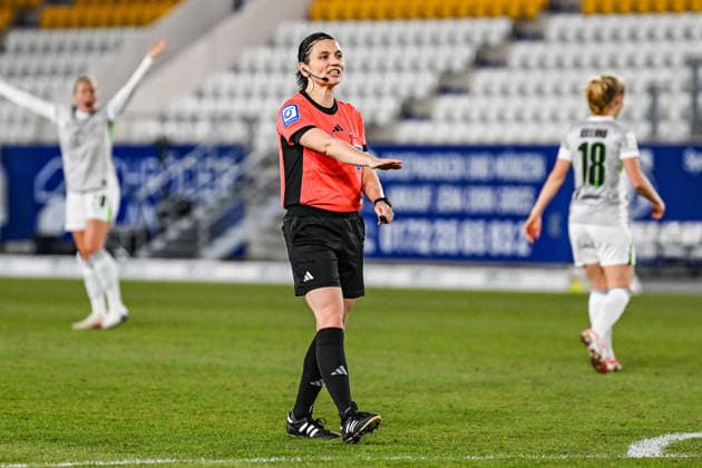 Soccer I Women I Season 2025 2026 I Bundesliga I 15 Matchday I FC Carl Zeiss Jena VfL Wolfsburg I 18 03 2026 Referee Angelika Söder officiated the match Freehand, close-up, portrait, portrait, single photo, single image, body Jena Ernst Abbe Sportfeld, ad hoc Arena Thuringia Germany Copyright: xLobeca InesxHähnelx