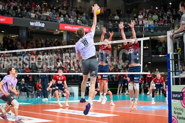 18 03 2026, xdobgx, Volleyball Volleyball Bundesliga VBL, SVG Lüneburg VC Olympia Berlin v l Lüneburg