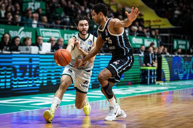 Clayton Guillozet Gladiators Trier in duel with Kenneth Ogbe Veolia Towers Hamburg , Vet Concept Gladiators Trier vs Veolia Towers Hamburg, Basketball, easyCredit BBL, 25 Matchday, Season 2025 2026, 18 03 2026 Vet Concept Gladiators Trier vs Veolia Towers Hamburg, Basketball, easyCredit BBL, 25 Matchday, Season 2025 2026, 18 03 2026 Copyright: xEibner-Pressefoto AlexanderxNeisx EP_ANS