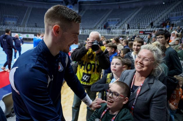 Croatia National Handball Team: training session Dominik Kuzmanovic of Croatia signs an autograph to fans after training session at The Kresimir Cosic Hall in Zadar, Croatia on March 18, 2026. ahead of internationl friendly match between Croatia and Switzerland.  SimexZelic PIXSELL