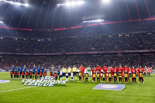 MUNICH GERMANY - MARCH 18: Both teams line up for the UEFA Champions League Anthem before the UEFA Champions League match between FC Bayern Muenchen vs. Atalanta Bergamo at Allianz Arena at Round of 16 match of the UEFA Champions League on March 18, 2026 in Munich, Germany. Bavaria Germany Copyright: xSteffiexWunderlx
