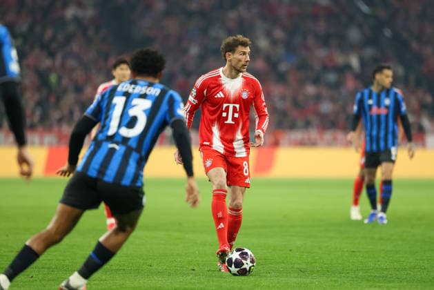 Leon Goretzka FC Bayern Muenchen, 08 with Ederson Atalanta Bergamo, 13 , GER, FC Bayern Muenchen vs Atalanta Bergamo, Football, UEFA Champions League, round of 16, second leg, 2025 2026 season, 18 03 2026, GER, FC Bayern Muenchen vs Atalanta Bergamo, Football, UEFA Champions League, round of 16, second leg, 2025 2026 season, 18 03 2026 Muenchen Copyright: xEibner-Pressefoto JennixMaulx EP_JML