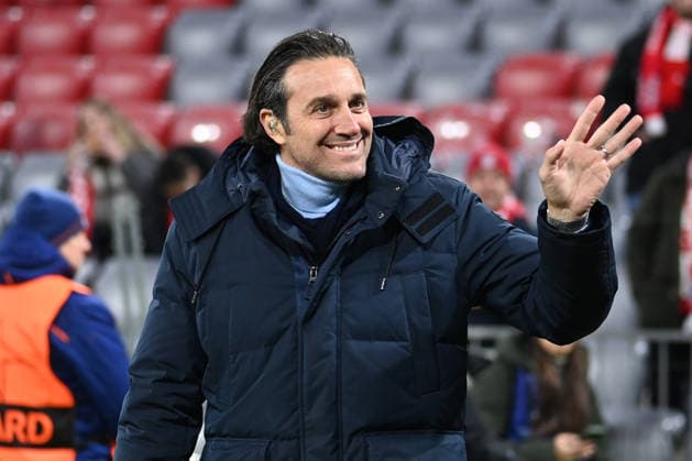 Luca Toni Ex Fc Bayern Munchen player greetings supporters during FC Bayern Munchen vs Atalanta BC, UEFA Champions League football match in Munchen, Germany, March 18 2026  Copyright: xGianlucaxRicci IPAxSportx xipa-agency.netx xx IPA_73093270 IPA_Agency_IPA73093270