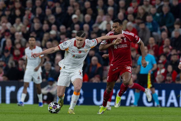 Football - UEFA Champions League - Round of 16 - 2nd Leg - Liverpool FC v Galatasaray A.Åž. LIVERPOOL, ENGLAND - Wednesday, March 18, 2026: Galatasaray s Roland Sallai during the UEFA Champions League Round of 16 2nd Leg match between Liverpool FC and Galatasaray A.Åž. at Anfield. (Photo by David Rawcliffe Propaganda) LIVERPOOL Anfield MERSEYSIDE ENGLAND  Copyright: xDavidxRawcliffex P2026-03-18-Liverpool_Galatasaray-37