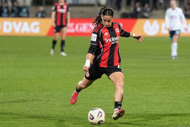 18 03 2026, xhfmx, Soccer Google Pixel Women Bundesliga, Eintracht Frankfurt TSG Hoffenheim Ilayda AcÄ±kgöz Eintracht Frankfurt Women DFL DFB REGULATIONS PROHIBIT ANY USE OF PHOTOGRAPHS as IMAGE SEQUENCES and or QUASI VIDEO Frankfurt am Main