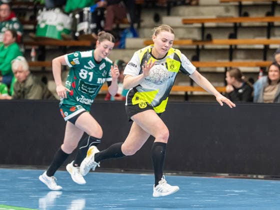Guro Husebo Borussia Dortmund, 24 on the tempo counterattack, Frisch Auf Goeppingen vs Borussia Dortmund, Handball, 1 Bundesliga, Season 2025 2026, 18 03 2026 Frisch Auf Goeppingen vs Borussia Dortmund, Handball, 1 Bundesliga, Season 2025 2026, 18 03 2026 Goeppingen Copyright: xMichaelxSchmidt Eibner-Pressefotx EP_MST