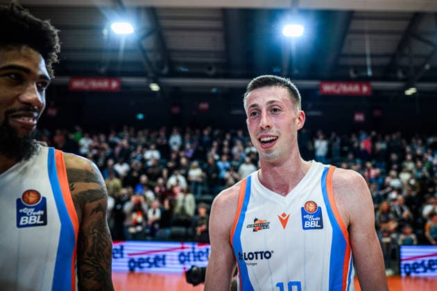 easycredit BBL Basketball Bundesliga 2025 2026 21 Matchday Catch-up 18 03 2026 Science City Jena vs EWE Baskets Oldenburg right Matchwinner Joe Wieskamp Jena , Joy Sparkassen Arena