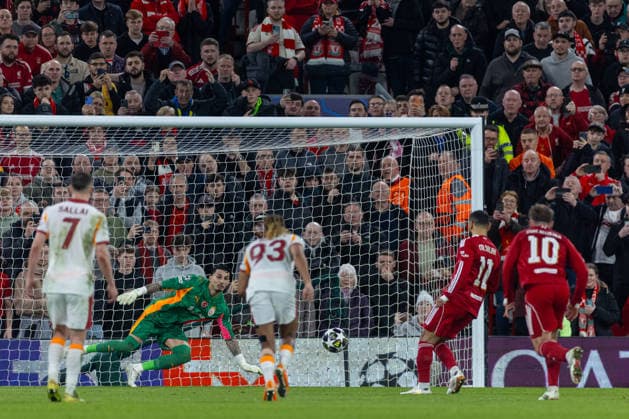 Football - UEFA Champions League - Round of 16 - 2nd Leg - Liverpool FC v Galatasaray A.Åž. LIVERPOOL, ENGLAND - Wednesday, March 18, 2026: Liverpool s Mohamed Salah has his penalty saved by Galatasaray s goalkeeper UÄüurcan Ã‡akÄ±r (L) during the UEFA Champions League Round of 16 2nd Leg match between Liverpool FC and Galatasaray A.Åž. at Anfield. (Photo by David Rawcliffe Propaganda) LIVERPOOL Anfield MERSEYSIDE ENGLAND  Copyright: xDavidxRawcliffex P2026-03-18-Liverpool_Galatasaray-68