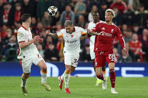 Liverpool v Galatasaray S.K., UEFA Champions League Lucas Torreira of Galatasaray heads the ball during the Liverpool v Galatasaray S.K. UEFA Champions League, Round of 16, 2nd Leg match at Anfield, Liverpool, England on 18 March 2026 Credit: Ian Stephen Every Second Media Editorial use only. All images are copyright Every Second Media Limited. No images may be reproduced without prior permission. Copyright: xIMAGO EveryxSecondxMediax ESM-1864-0036 IanxStephenx xEveryxSecondxMediax