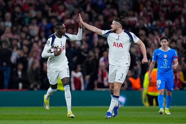 March 18, 2026, London, London, England: Randal Kolo Muani of Tottenham Hotspur celebrates a goal during the UEFA Champions League 2025 26 Round of 16 Second Leg match between Tottenham Hotspur and Atletico de Madrid at Tottenham Hotspur Stadium on March 18, 2026, in London, England. Tottenham Hotspur V Atletico De Madrid - UEFA Champions League 2025 26 Round Of 16 Second Leg  - ZUMAa181 20260318_zaa_a181_179 Copyright: xDennisxAgyemanx