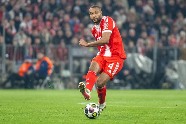 Jonathan Tah 4 FC Bayern Muenchen , FC Bayern Muenchen vs Atalanta Bergamo, Fußball, UEFA Champions League, Achtelfinale Rueckspiel, 18 03 2026 DFB regulations prohibit any use of photographs as image sequences and or quasi video Muenchen Bayern Deutschland Copyright: xkolbert-press UlrichxGamelx