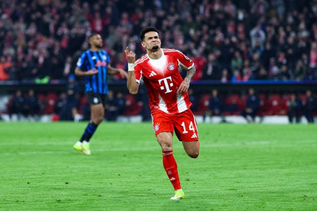Soccer Champions League round of 16 FC Bayern Munich Atalanta Bergamo on 18 03 2026 at the Allianz Arena in Munich Goal celebration to 4 0 by Luis Diaz Munich xMSx