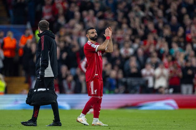 Football - UEFA Champions League - Round of 16 - 2nd Leg - Liverpool FC v Galatasaray A.Åž. LIVERPOOL, ENGLAND - Wednesday, March 18, 2026: Liverpool s Mohamed Salah applauds the supporters as he is substituted off during the UEFA Champions League Round of 16 2nd Leg match between Liverpool FC and Galatasaray A.Åž. at Anfield. (Photo by David Rawcliffe Propaganda) LIVERPOOL Anfield MERSEYSIDE ENGLAND  Copyright: xDavidxRawcliffex P2026-03-18-Liverpool_Galatasaray-117